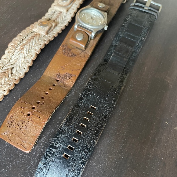 Fossil interchangeable watch with bands - Picture 4 of 5